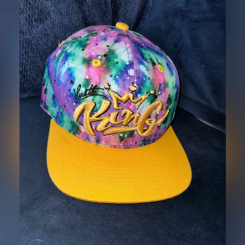 King Snapback (NWOT)